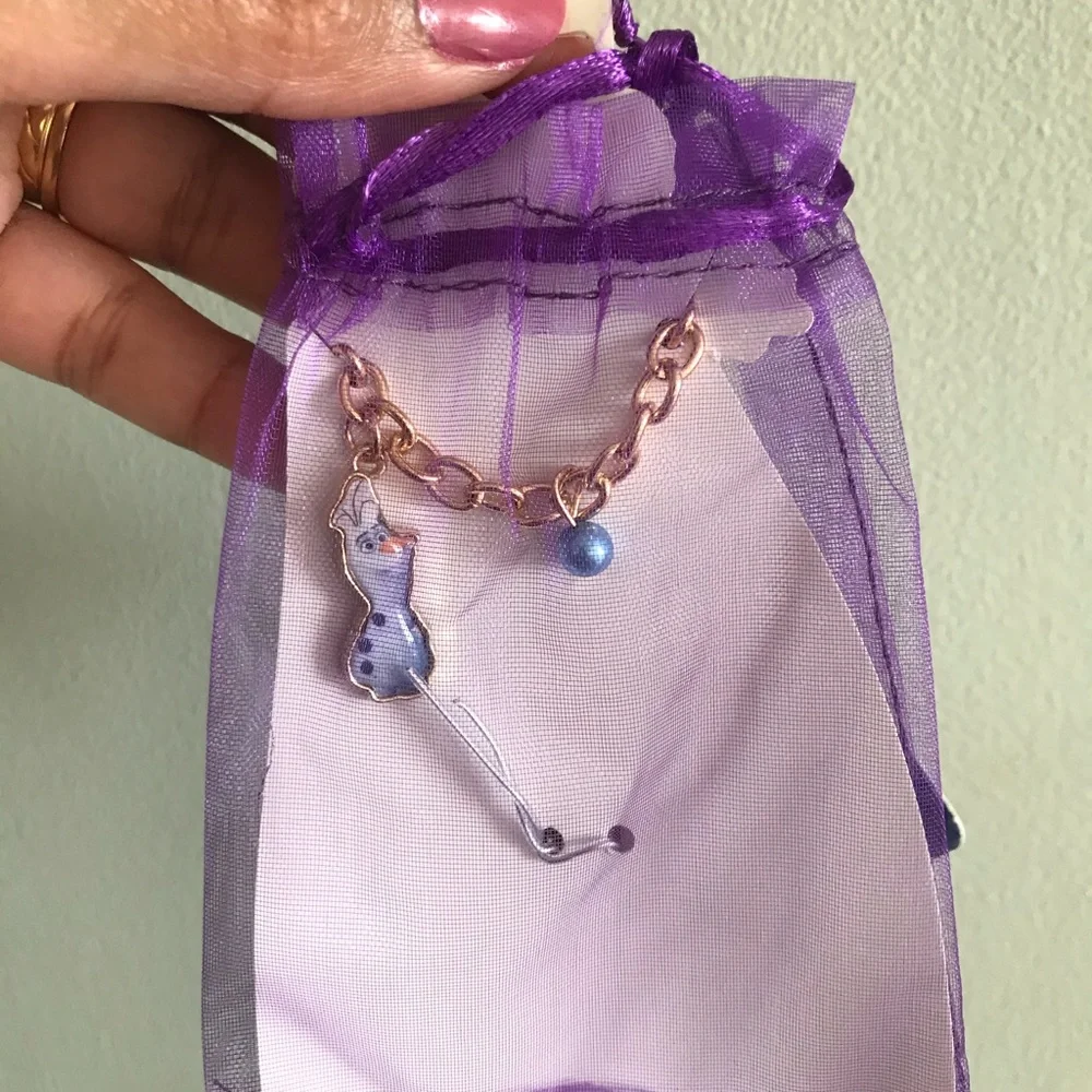 Frozen II Anna & Elsa Charm Bracelet NWT